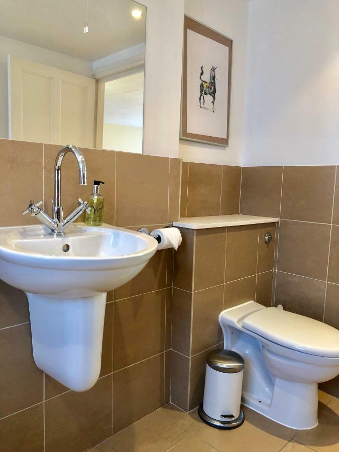 Buckingham Palace View Apartment Лондон Екстер'єр фото