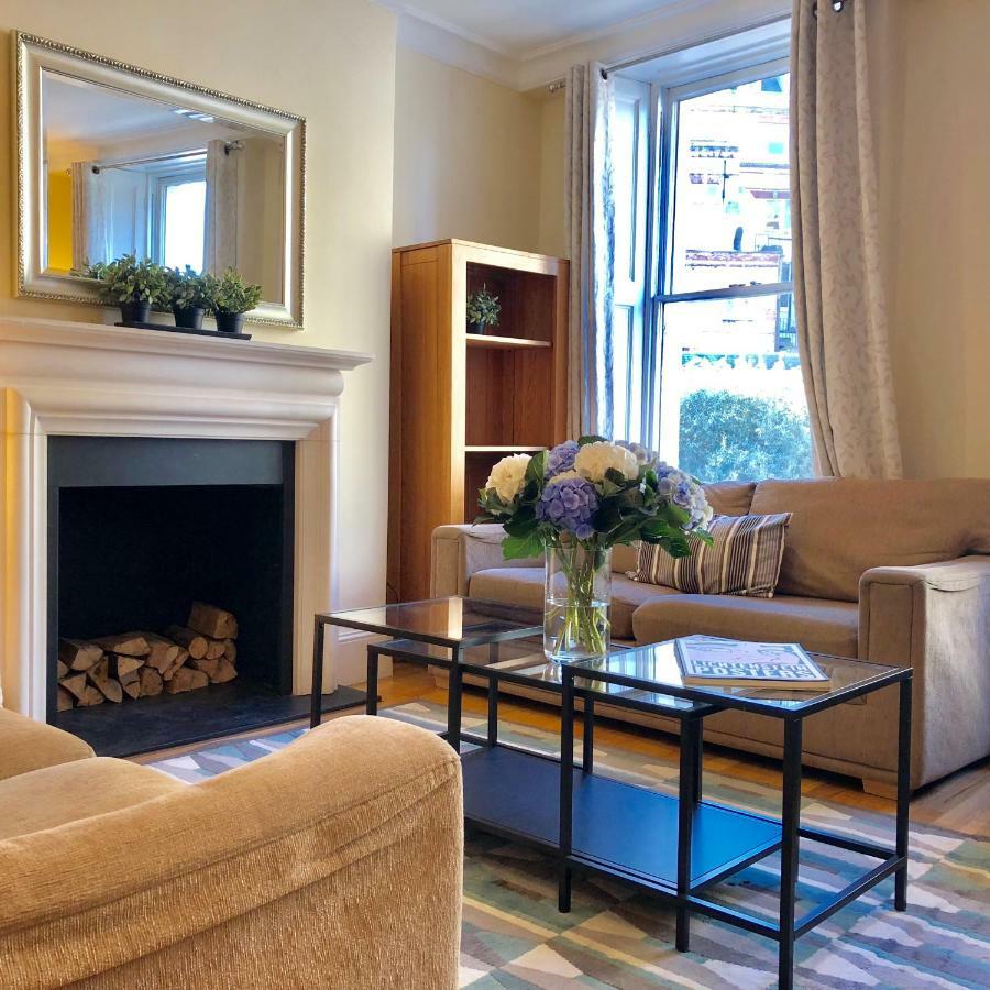 Buckingham Palace View Apartment Лондон Екстер'єр фото